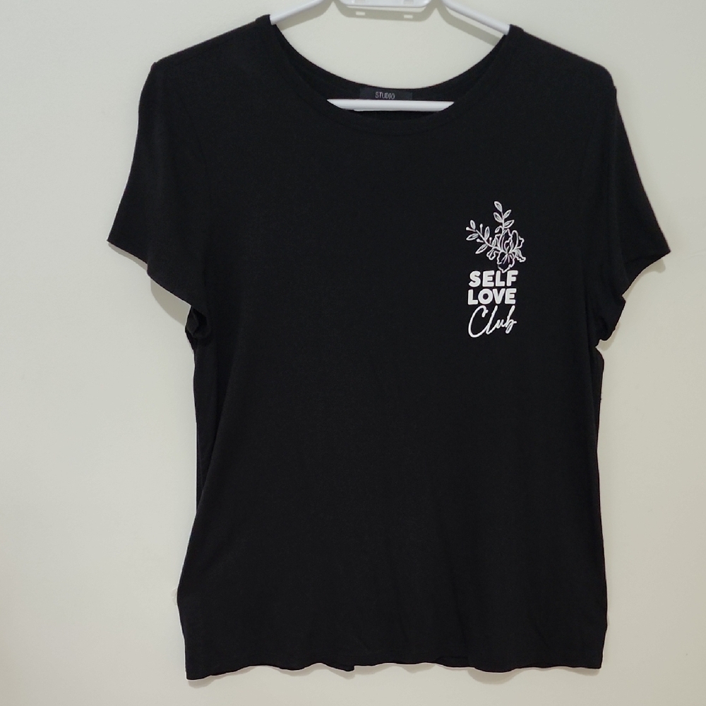 NWT - Studio Black Relaxed Short Sleeve Tee
